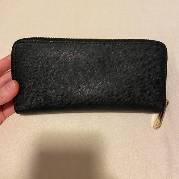 Black Michael Kors Wallet - Picture 6 of 6